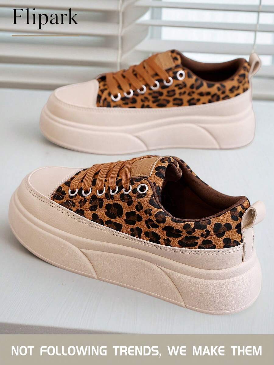 Flipark 1 par de zapatillas deportivas blancas ligeras y casuales de moda para mujeres, adecuadas para mujeres de estatura baja, nuevo estilo primavera-otoño 2025 con plataforma transpirable