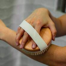- Cepillo Corporal de Cerdas Naturales, Exfoliante y Estimulante, para Combatir la Celulitis y Mejorar la Circulacin Sangunea. - Madera - Ver 5