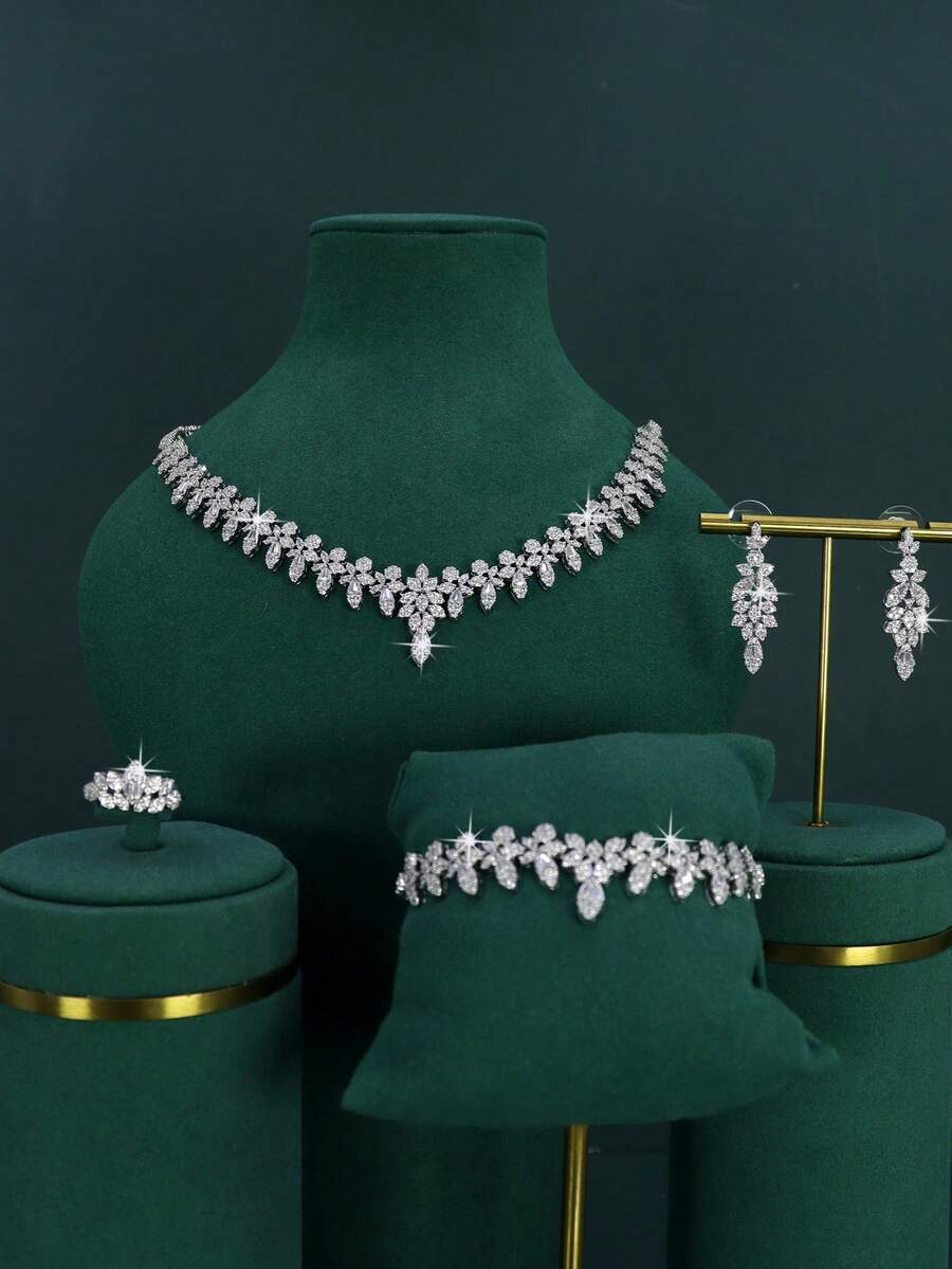 Conjunto de 5 joias de casamento em formato de V banhadas a ouro branco, feitas à mão com zircônia cúbica 3D, incluindo colar, pulseira, brincos e anel, adequado para uso diário e casamento, presente de aniversário de casamento (vem em caixa de presente dourada), presente de Natal incluído