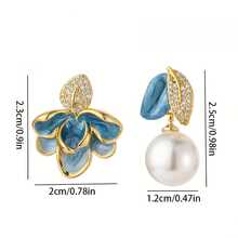 1 Pair Of Creatively Elegant Asymmetrical Petal Leaf Faux Pearl Earrings, Suitable For Women To Wear At Weddings, Anniversary Parties, Daily Dates, Outings, And Vacations