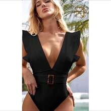 Simples    Botão  Com cinto  Plissado    Férias  Praia