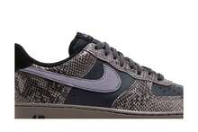 Nike Air Force 1 '07 LV8 'Snakeskin Pack - Off Noir' (Unisex) Off Noir/Light Carbon/Cave Stone HF2898-001 Spring New - màu đen - Xem 2