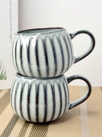 كوب قهوة سيراميك ذو مقبض رجعي سعة 350 مل، ذو نمط مخطط، كوب خزفي عالي الجودة، كوب شاي نصي مبتكر ذو ملمس، كوب سيراميك يدوي الصنع، كوب قابل لإعادة الاستخدام مناسب للمنزل والمكتب وتناول الشاي والطعام والمقاهي، يمكن استخدامه في الميكروويف