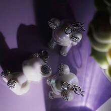 Adorno de árbol de Navidad de Papá Noel en motocicleta de acrílico - Decoración multifuncional para coche y llavero adecuada para decoración navideña