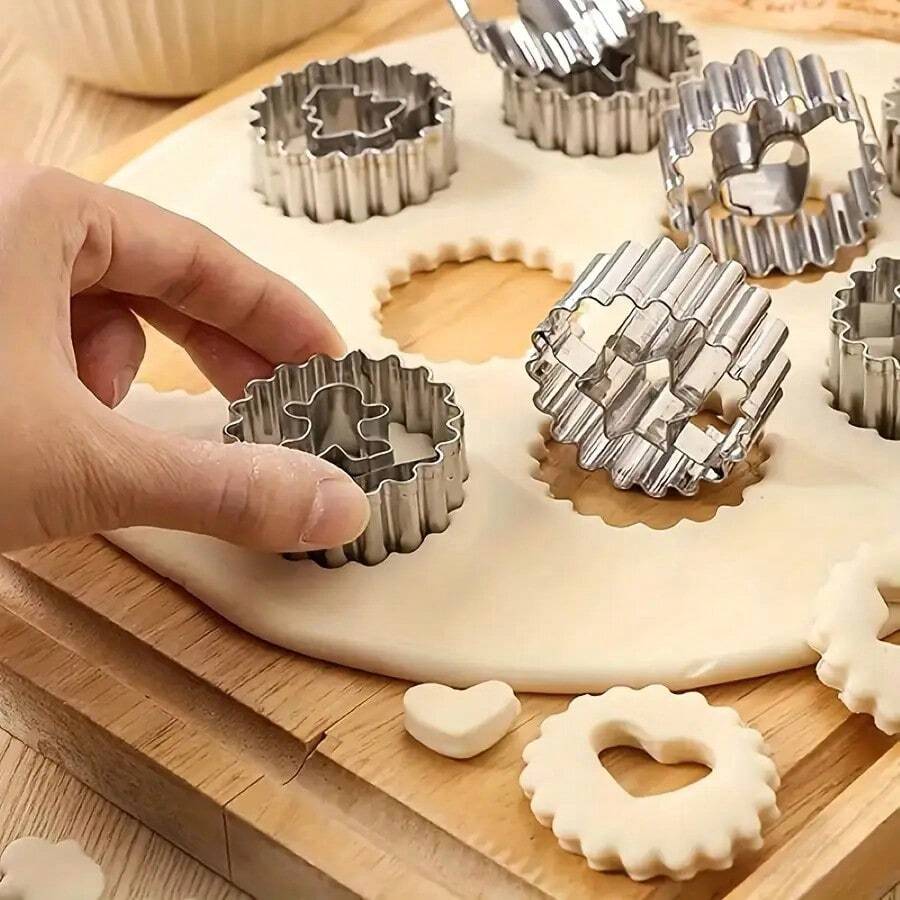 9-Piece Stainless Steel Flower Cookie Cutter Set, Suitable Making Cakes, Cookies, Etc., Kitchen Tools, Baking Tools - Stainless Steel - View 1