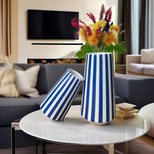 Handpainted Ceramic Flower Vase, Suitable For Desktop Floral Decoration