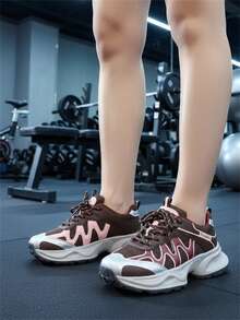 复古撞色厚底运动鞋，网眼透气 + 厚底增高，时尚舒适的运动休闲鞋，适合健身、日常通勤 - 咖啡色 - 查看 6