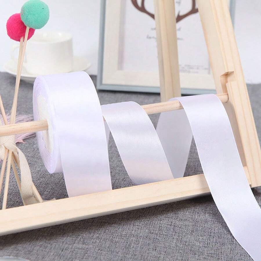 1 Roll Satin Ribbon, 1.5 Inches Wide X 22 Meters Long - Decorative Glossy Polyester Gift Wrapping, Suitable For Crafts, Weddings, Birthdays - Multicolored Colors, Handmade Art Supplies, Shiny Finish, Polyster Sateen, Elegant Edges, Ribbon For Flower Bouquet, Ribbon For Gift Wrapping, Wide Ribbon, Thick Ribbon, Christmas Ribbon, Ribbon For Crafts, White Satin Ribbon, Ribbon For Bouquet, Ribbons For Crafts, Ribbon For Sewing, Wedding Decorations, Wide Satin Ribbon, Wedding - 白色 - 查看 1