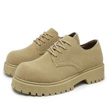 男士德比鞋，新款低帮靴，复古厚底工作鞋，轻便户外休闲靴。尺码偏大，建议选择小一码，以便穿着更合脚。请根据尺码信息选择合适的尺码。