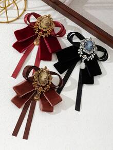 1pc Elegant Vintage Brooch With Velvet Ribbon, Satin Ribbon, Rhinestone Butterfly Ornament, Luxurious Jewelry Brooch, Suitable As Accessory Or Gift For Daily Wear