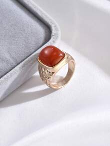 Fashionable Vintage Exaggerated Red Cat Eye Stone Ring For Women, Niche High-End Ring