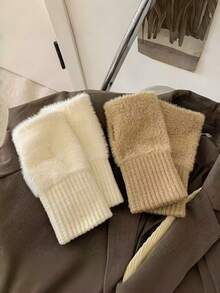 1 Pair Of Mink Soft Winter Half-Finger Gloves For Women Warm Luxury Pure White Plush Knitted Fingerless Gloves Wrist Gloves For Writing, Class And Work