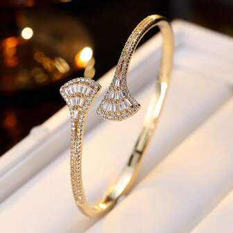 1pc Vintage Delicate Bracelet, New Luxury Niche Jewelry