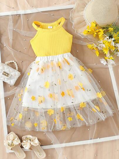 Young Girls' Elegant Summer 2-Piece Set, Solid Color Halter Top & Floral Mesh Shorts, Casual & Comfortable Minimalist Shorts Suit