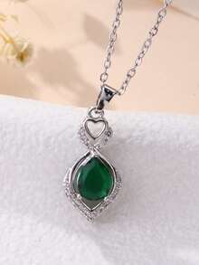 1 Stück Tränenform Taille geformter Anhänger Halskette, grüne Kette, personalisierter Anhänger Halskette, besetzt mit funkelndem kubischem Zirkonia und rundem Design, Edelstahlkette, elegante Charm Anhänger Halskette für Frauen, geeignet für den täglichen Gebrauch, Partys, Geschenk für Freundin, Schmuck, Saudi-Nationalfeiertag Geschenke