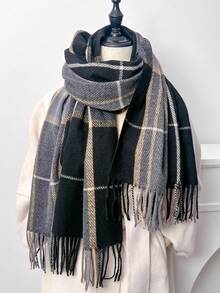 1pc 65*180cm Women's Stylis Two-Color Check, Long Tassels Scarf. Ponchos For Women, Scarfs, Scarves For Women, Scarf Winter, Fall Accessories, More Than Ninety Percent Of People Chose, Suitable For Dates, Casual And Formal Outings, Versatile Fashion Accessories, And Night Date Outfits.