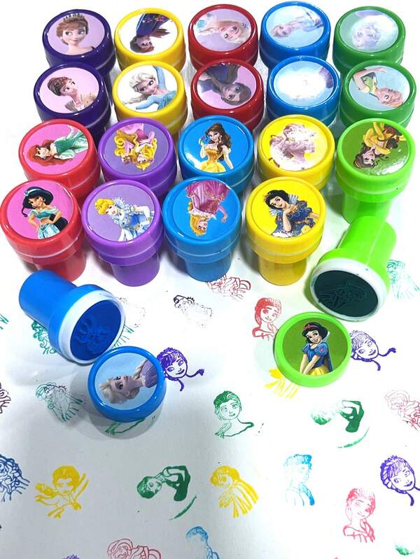 10Pcs Frozen Elsa Princess Cartoon Toy Signet Anime Pattern Seal Birthday Party Gift Reward Toys Party Gift