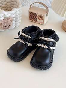 1 Pair Girls' Princess Boots, Soft Sole Anti-Slip Infant Hook And Loop Short Boots, Versatile Fashion Children Leather Waterproof Roman Style Boots, Toddler First Walking Shoes, Suitable For Spring, Autumn And Winter