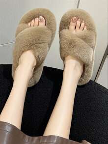 2025 Neue Damen Winter Plateau High Heel Flauschige Hausschuhe, Outdoor Outfit, Herbst Neuer Fairy Stil, Kurze Mädchen Schlabberige Person Erhöhte Höhe Plateau Hausschuhe, Haus/Büro Hausschuhe, Größe 34-42 - Milchteefarbe - Übersicht 3
