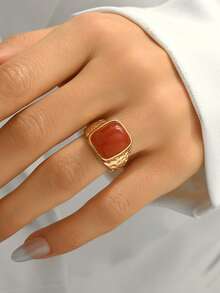 Fashionable Vintage Exaggerated Red Cat Eye Stone Ring For Women, Niche High-End Ring