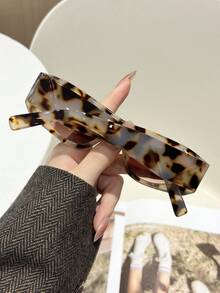 1 Pair Women's Fashionable Fashion Glasses, Summer Beach Accessory