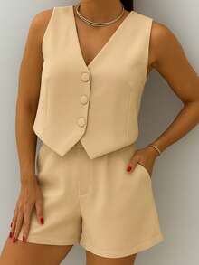 Women's Formal Set With Lined Button Vest And Tailored Shorts - 米色 - 查看 2