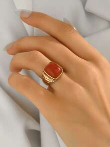 Fashionable Vintage Exaggerated Red Cat Eye Stone Ring For Women, Niche High-End Ring