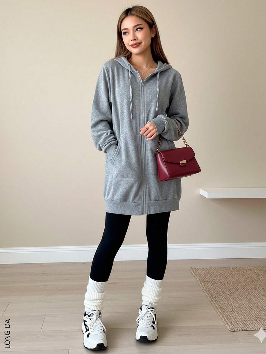 Sudadera afelpada tipo hoodie con capucha para mujer, clásica y casual. Diseño largo. Tela de poliéster y elastano, apta para temporadas de otoño e invierno. Ajuste holgado con cierre de cremallera. Manga larga, bolsillos tipo canguro. Interior afelpado, cálido, suave y muy cómodo. - Gris - Ver 1