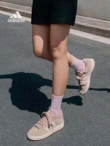 Adidas 阿迪达斯 WCARD ADV 网球休闲运动鞋，经典运动鞋，皮革鞋面，独特衬里，橡胶外底 - 淺灰色 - 查看 2