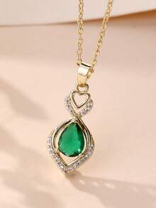 1 Stück Tränenform Taille geformter Anhänger Halskette, grüne Kette, personalisierter Anhänger Halskette, besetzt mit funkelndem kubischem Zirkonia und rundem Design, Edelstahlkette, elegante Charm Anhänger Halskette für Frauen, geeignet für den täglichen Gebrauch, Partys, Geschenk für Freundin, Schmuck, Saudi-Nationalfeiertag Geschenke