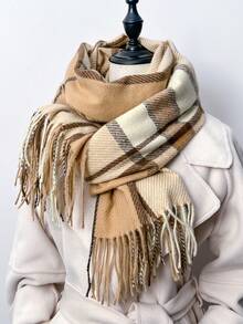 1pc 65*180cm Women's Stylis Two-Color Check, Long Tassels Scarf. Ponchos For Women, Scarfs, Scarves For Women, Scarf Winter, Fall Accessories, More Than Ninety Percent Of People Chose, Suitable For Dates, Casual And Formal Outings, Versatile Fashion Accessories, And Night Date Outfits.