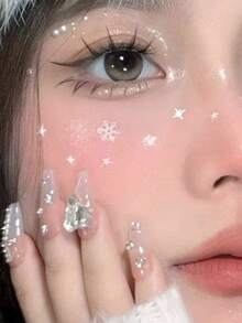 2片装水钻脸部贴纸，雪花图案眼部彩妆临时纹身贴纸，自粘装饰贴纸，也可作美甲贴纸使用，圣诞节脸部贴纸，送给朋友的绝佳圣诞礼物 - 彩色 - 查看 3