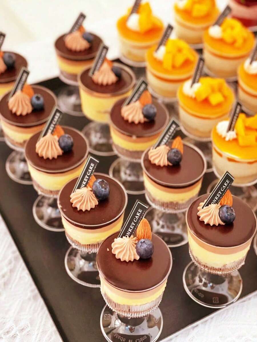 Bộ 10/25 cốc tráng miệng kẻ sọc (130ml), cốc tiramisu, cốc nhựa trong suốt đựng bánh, cốc khai vị tròn, thích hợp đựng trái cây, bánh pudding, mousse, kem, lý tưởng cho các bữa tiệc, đám cưới, Ngày lễ tình nhân, Năm mới và các dịp khác. - Nhiều màu sắc/kiểu dáng ngẫu nhiên - Xem 1