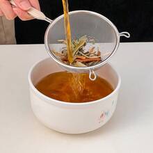 WORTHBUY 304不锈钢面粉筛，带塑料手柄，多功能细网筛勺，豆浆、果汁、残渣过滤勺，滤网，可重复使用的撇渣勺，烘焙工具，适用于厨房餐厅烹饪用具 - 彩色 - 查看 5