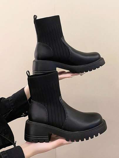 A Pair Of Black Cross-Border Large Size Thick Sole Waterproof Platform Thick-Heeled Square Toe Mid-Calf Knitted Leather Surface Splicing Women' Fashion Socks Boots; Women's New Plus Size Black Fabric Patch Square Toe Thick Sole Sloping Mid-Calf Boots, Suitable For All Seasons Foreign Trade Large Size Square Heel Fashion 2025 Autumn And Winter New Cross-Border Explosive Mid-Calf Socks Boots Short Boots.