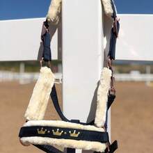 TGW RIDING High Quality Mane Tamer, Smooth Memory Fabric Abrasion-Resistant Outer Layer, Detachable Anti-Rub Fur Trim On Nose Bridge, Cheeks, And Nape, Quick Release Buckles, Available In Small, Medium, And Large Sizes - Multicolor - View 7