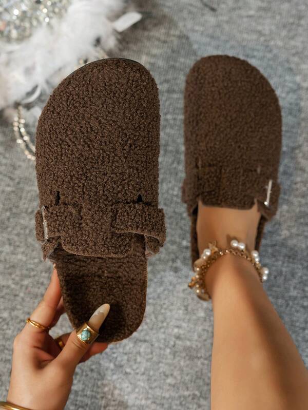 نعال منزلية للنساء من القماش الفاخر - أعلى وبطانة من قماش ناعم، وأسفل من مادة PVC ماصة للصدمات، مناسبة للارتداء داخل وخارج المنزل، نعال منزلية كاجوال - بيج