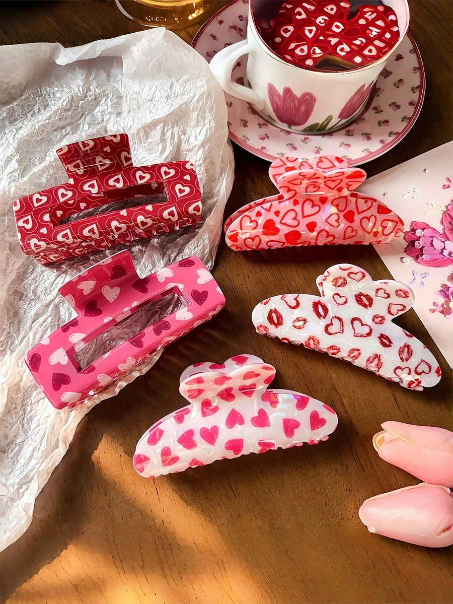 玫瑰心形发夹，情人节发饰，情人节装饰品，额头发夹，贴合头型，彰显个人风格，佩戴舒适，不刺激头皮。时尚高端。发夹，发夹固定器，发夹扣。情人节礼物，用于头发装饰。新款冬秋发夹。不刺激头皮。时尚爪夹，冬季发夹