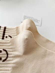 4 Pares de Meias Curtas Alegres para Mulheres, Macias e Confortáveis, Versáteis para Atividades, Outono/Inverno