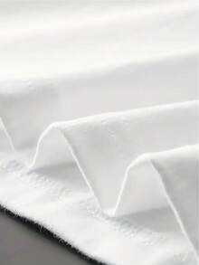 Camiseta de mujer con estilo gótico, estampado de cuervos y cuervos - Manga corta, cuello redondo, estilo bohemio en negro y blanco, duradera para uso casual y formal, lavable a máquina para todas las estaciones, adecuada para el hogar, cafeterías, oficina - Diseño de arte de cuervos - Blanco - Ver 4