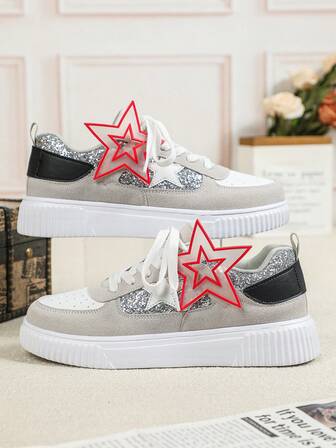 Men's Fashionable Gray & White Contrast Color Matching Silver Glitter Detachable Red Star Decor Thick Sole Skateboard Shoes, Low-Top Lace-Up Comfortable & Durable, Suitable For Outdoor Sports, Daily Wear, Dating, Commuting, Christmas & New Year Gifts