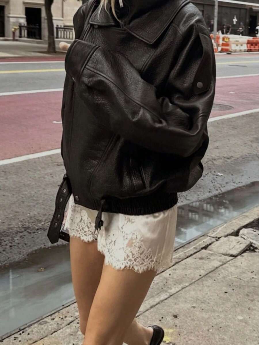 Women's Satin Lace Trimmed Irregular Hem Shorts, Summer Loose And Fashionable Solid Color Elastic Waist Shorts, Suitable For Women's Daily Wear - Rượu sâm banh - Xem 1