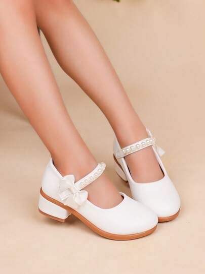 女童时尚白色蝴蝶结优雅高跟礼服鞋，适合婚礼、派对、节日、正式场合，适合幼儿、小女孩和大女孩。