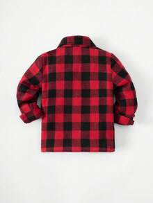 年輕男孩經典街頭風格紅黑相間格子長袖襯衫