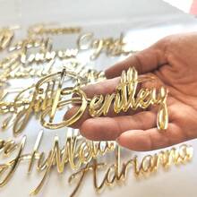 1 Stück personalisierte Acryl Namenskarte - elegante Spiegeloptik für Hochzeiten, Empfänge und Geburtstagsfeier Dekoration - langanhaltend, leicht zu reinigende Gast-Sitzplatz & Torte Dekorations-Zubehör, Hochzeit Gast-Sitzplatz | Platzkarte | Spiegeloptik Tischdekor, Torte Dekorations-Zubehör für Halloween, Weihnachten Veranstaltung & Party Zubehör