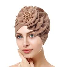 Sombrero turbante elegante con flores y perlas para mujeres 2025 - Gorro elástico suave para quimioterapia, cobertura de cabello para uso diario, pañuelo bohemio vintage para cuidado del cabello y accesorio de fiesta