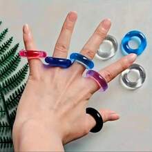 1枚优雅男士硅胶戒指，超级英雄主题，颜色随机搭配，适合婚礼、生日、周年纪念日、毕业典礼、圣诞节、万圣节、感恩节等各种场合，趣味派对配饰和时尚饰品。