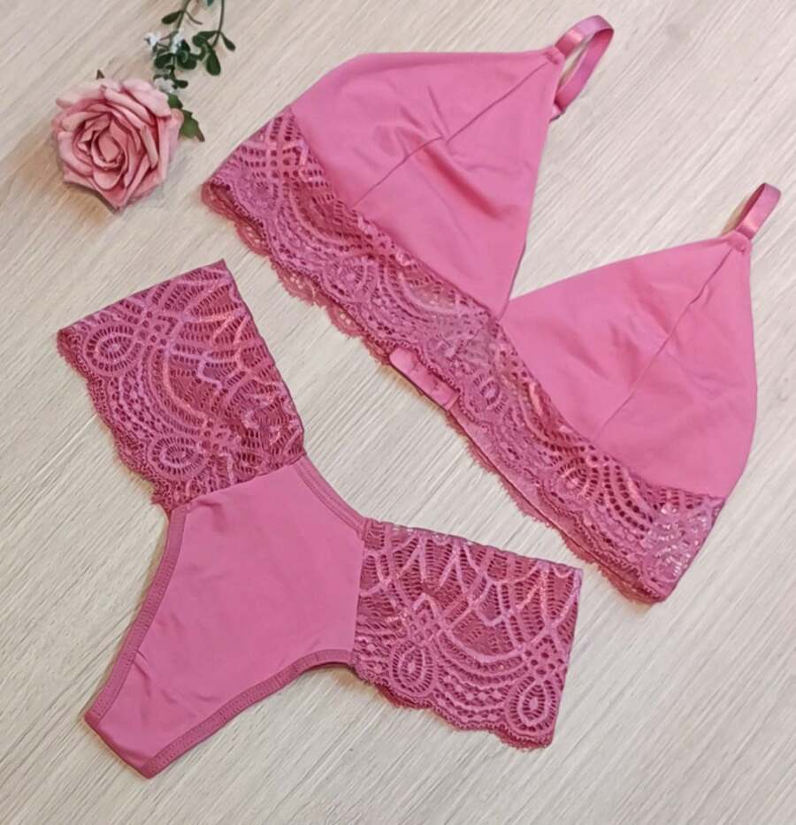 Conjunto de lingerie sexy de renda rosa feminina com sutiã de alças finas e calcinha elástica média combinando para um visual atraente - Rosa chiclete - Visão 1
