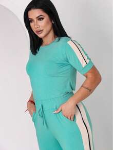 Women's Basic Pants And Blouse Set With Stripes On The Side - Mint Green - View 3