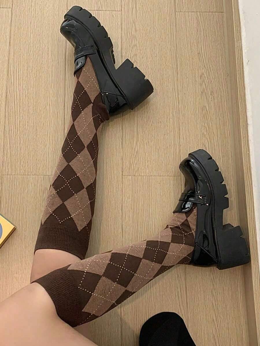 1 Pairs Women Rhombus Plaid Knitted Socks, Leg Slimming Retro Collegiate Style Mid-Calf Socks For Everyday Wear - Cà phê nâu - Xem 1